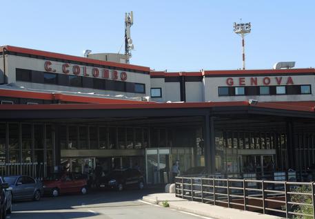 autonoleggio genova aeroporto cristoforo colombo